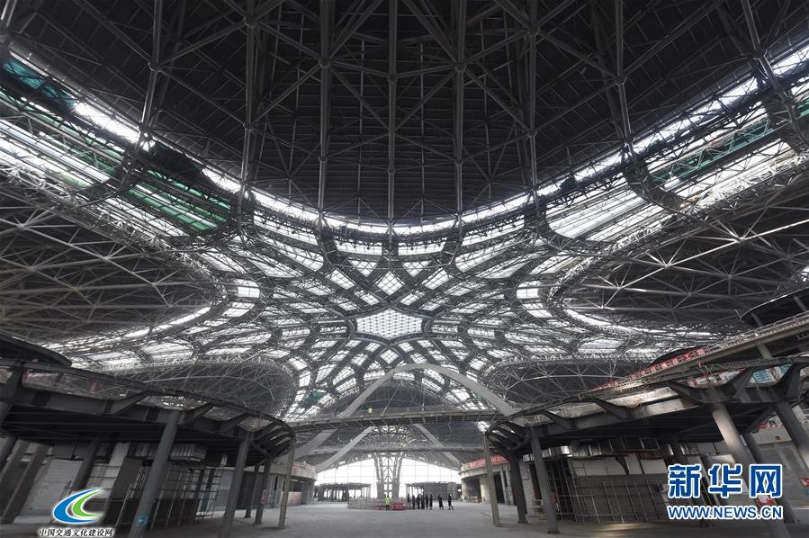 北京新机场航站楼已实现功能性封顶封围 5