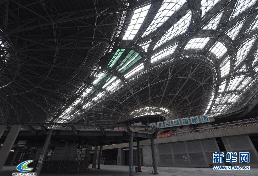 北京新机场航站楼已实现功能性封顶封围 6