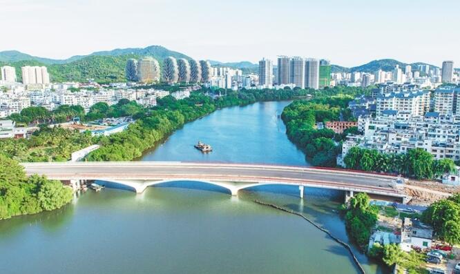 三亚月明桥预计明年春节前通车